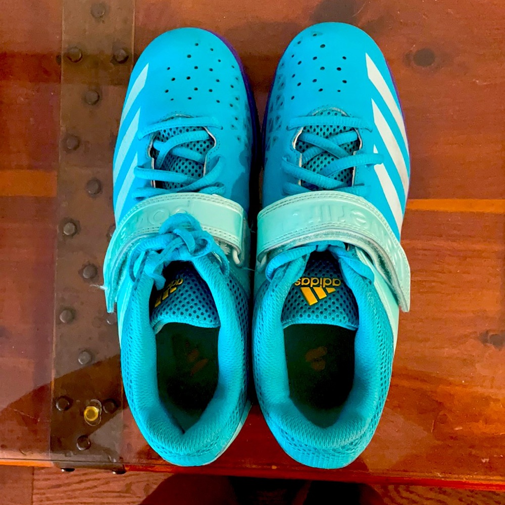 Women’s weightlifting shoes - Adidas Powerlift